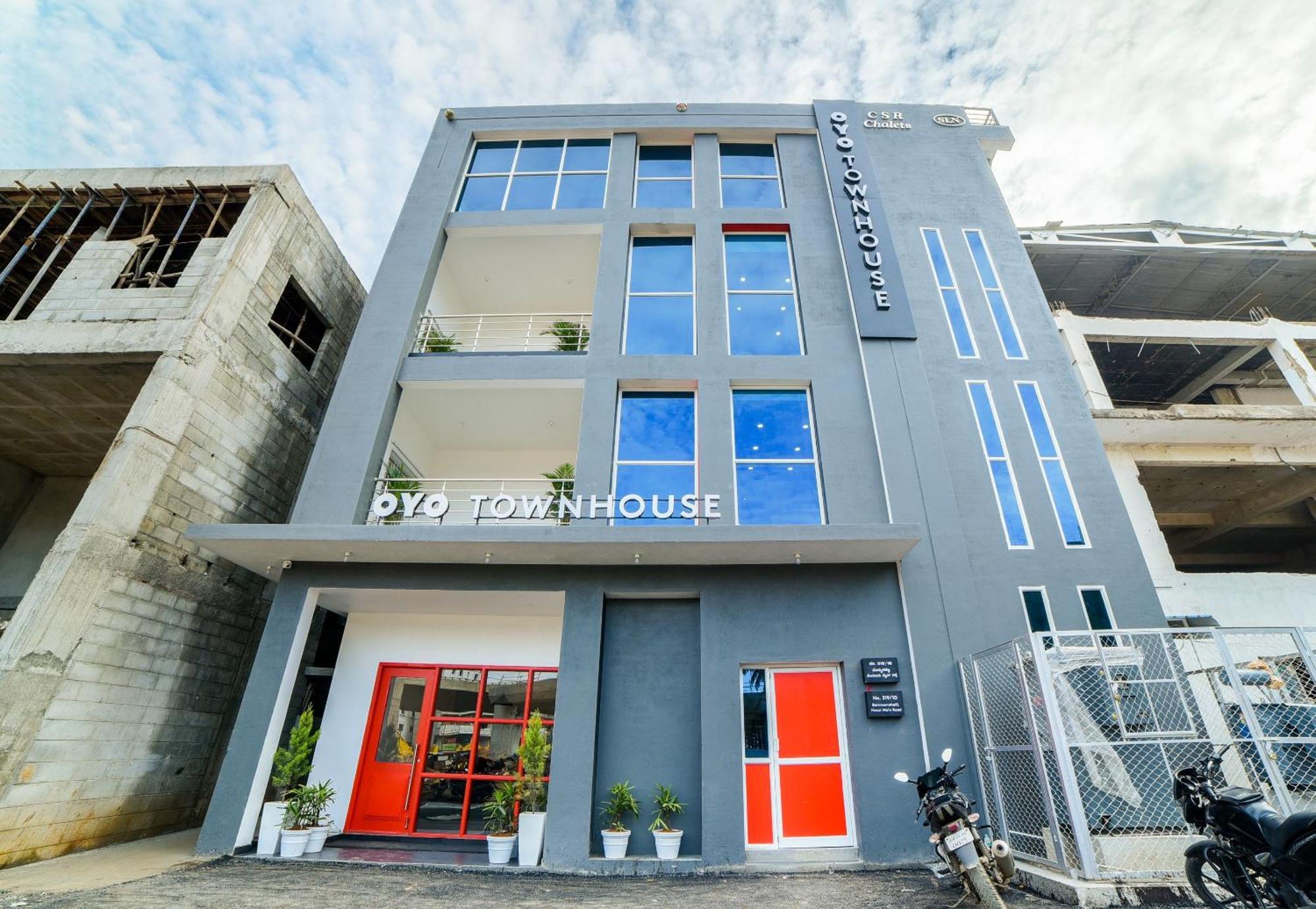 Super Townhouse Hosur Main Road Bommanahalli Near Gopalan Innovation Mall Bangalore Exterior foto